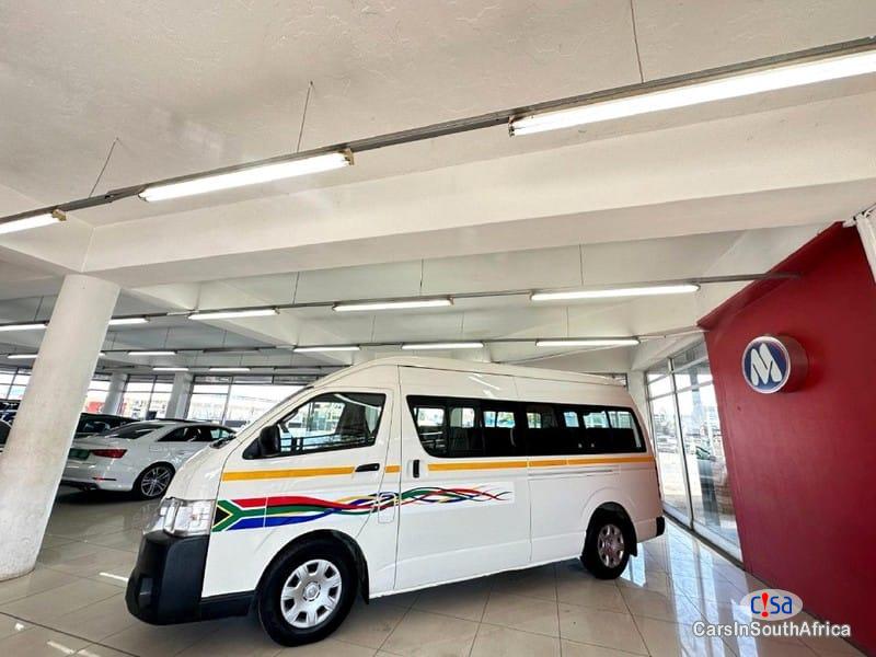 Toyota Quantum Bank Repossessed 2.5D4d Ses´fikile 16 Seats Manual 2019 - image 2