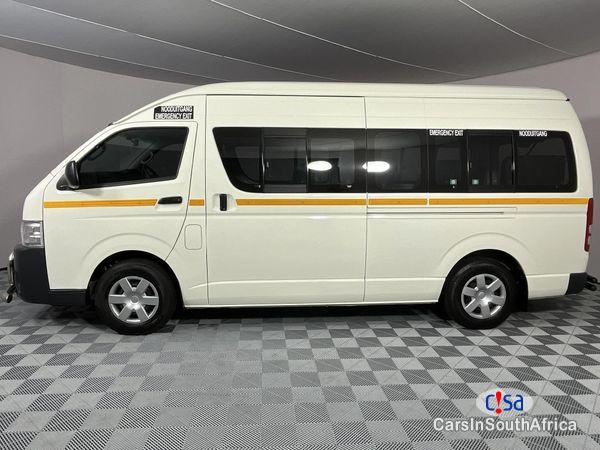 Toyota Quantum 2.5 D-4D Sesfikile Call 081 494 5928 Delivery Nationwide Manual 2019