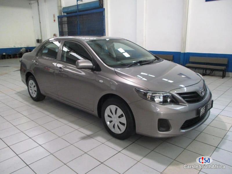 Pictures of Toyota Corolla 1.6 Quest Manual 2018