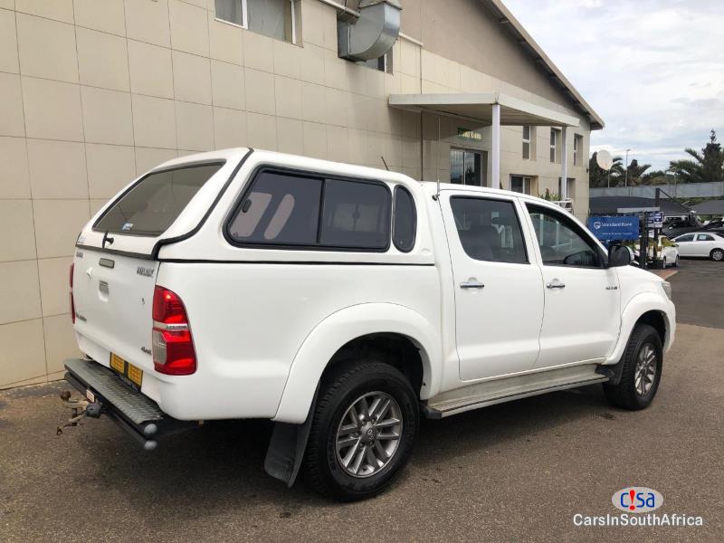Toyota Hilux 3.0D4D DOUBLE CAB..0679505805 Manual 2015