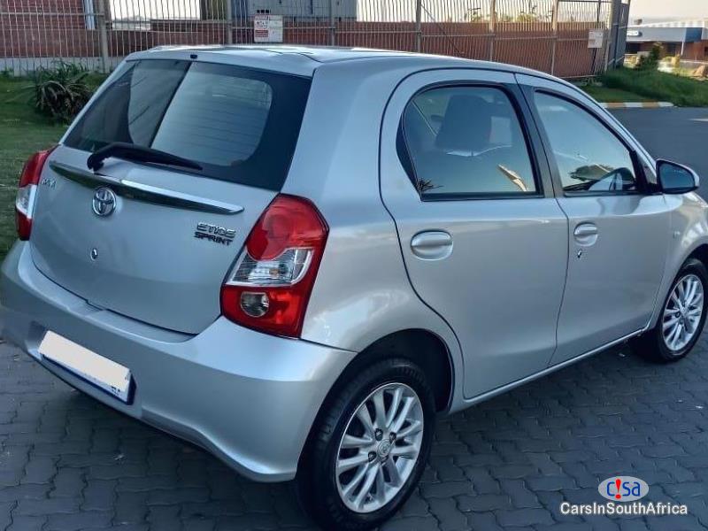 Toyota Etios 1.5 Sprint Manual 2021