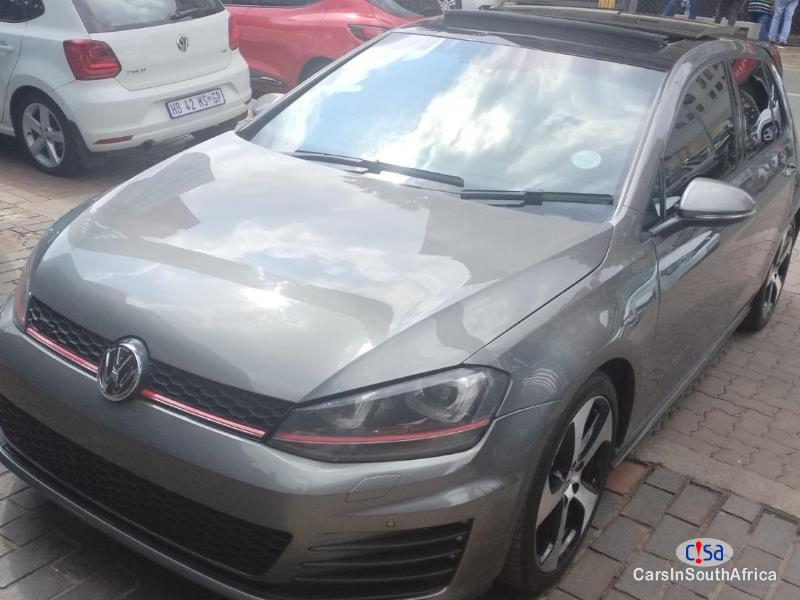 Volkswagen Golf 2.0 GTI Automatic 2015 - image 4