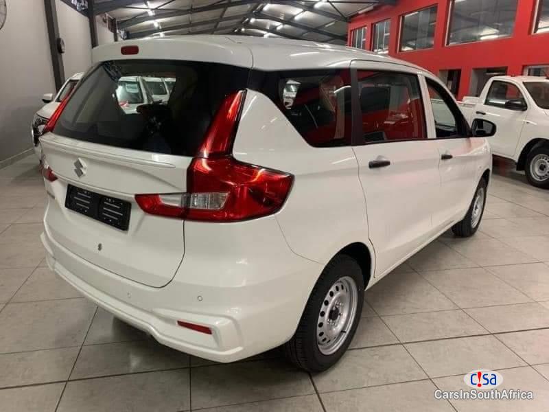 Suzuki Ertiga 1.5 GL Automatic 2023