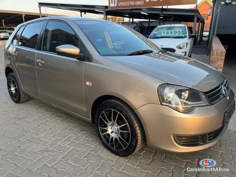 Pictures of Volkswagen Polo 1.4 Trendline Manual 2016