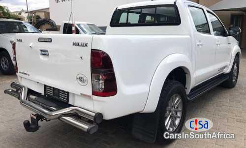 Toyota Hilux 3.0D4D Legend 45 Manual 2015