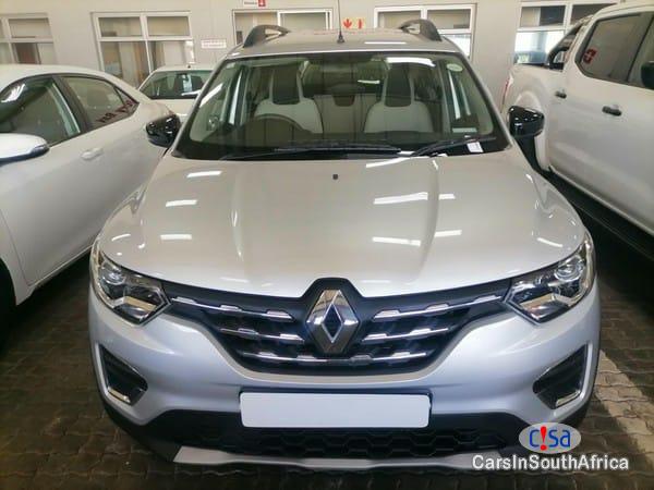 Renault Triber 1.0 Intens Manual 2023 in South Africa