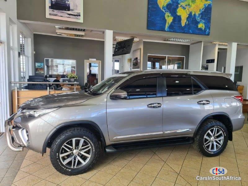 Toyota Fortuner 2.8GD6 Automatic 2019 - image 3