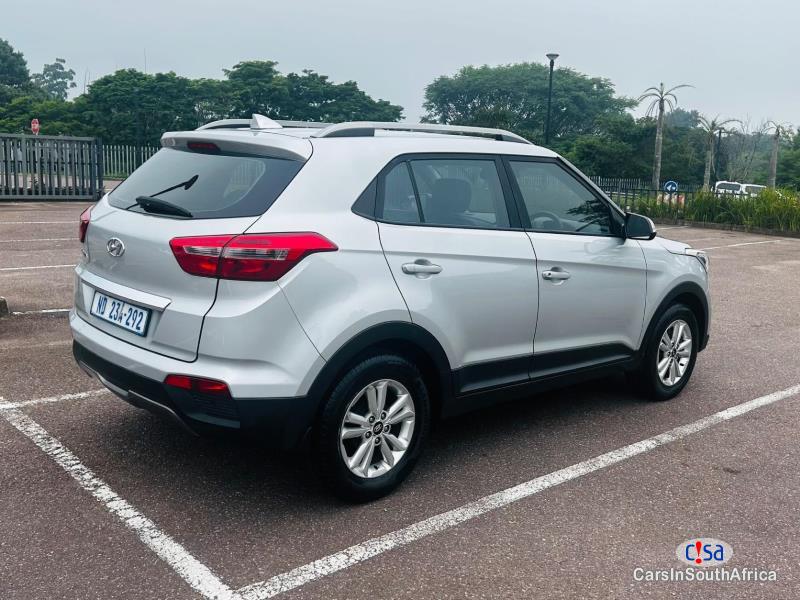 Hyundai 1.6L EXECUTIVE MANUAL 0684589780 Manual 2018