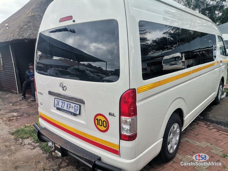 Toyota Quantum 2.5L D4D GL 0813350925 Manual 2020