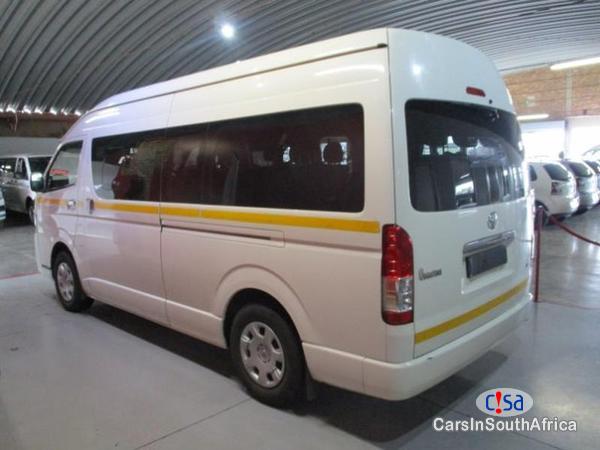 Toyota Quantum Manual 2015 - image 4