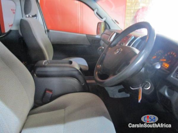 Toyota Quantum Manual 2015 - image 5