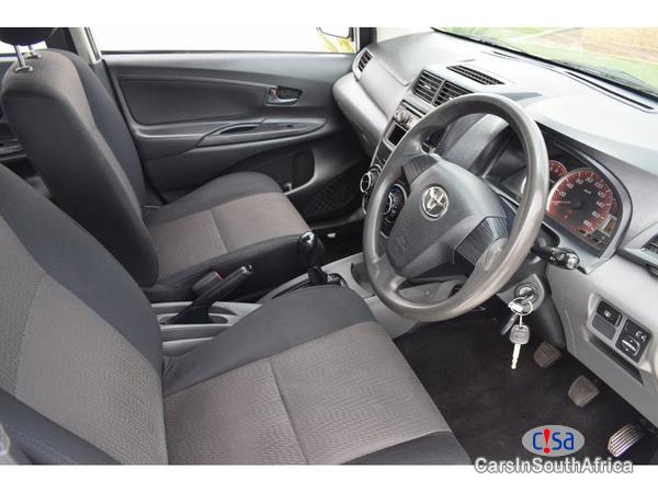 Toyota Avanza Manual 2014 in Western Cape - image