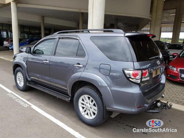 Toyota Fortuner Automatic 2012 - image 3