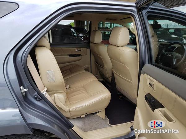 Toyota Fortuner Automatic 2012 - image 6