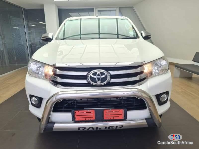 Toyota Hilux 2.8 Automatic 2016 - image 2