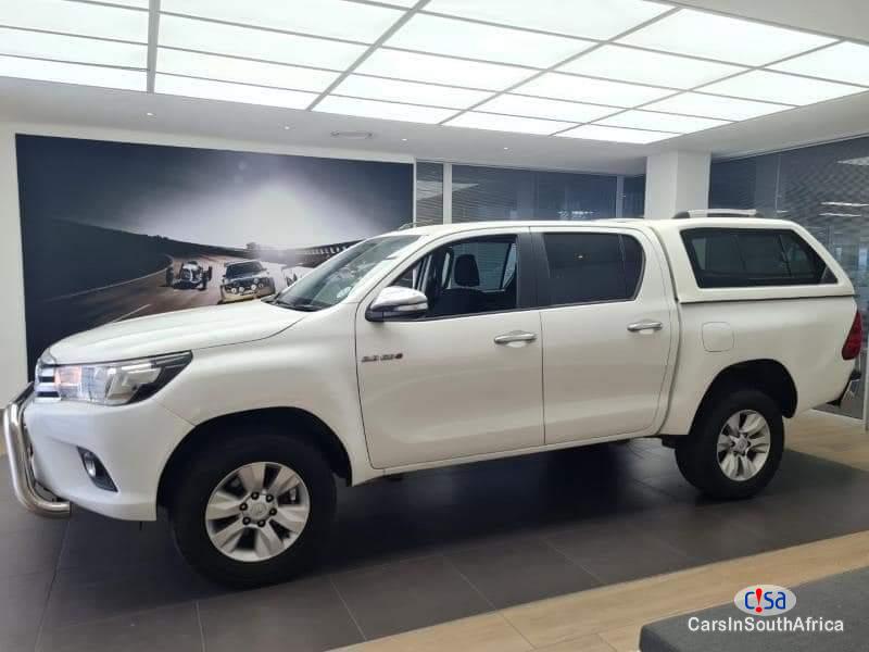 Toyota Hilux 2.8 Automatic 2016 in South Africa