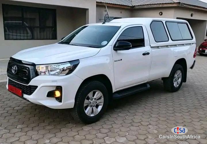 Pictures of Toyota Hilux 2.4 /// Whatsapp Or Call > 0705009841 Manual 2018