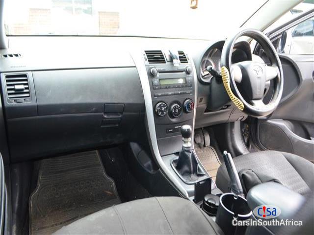 Toyota Corolla Manual 2012 - image 4