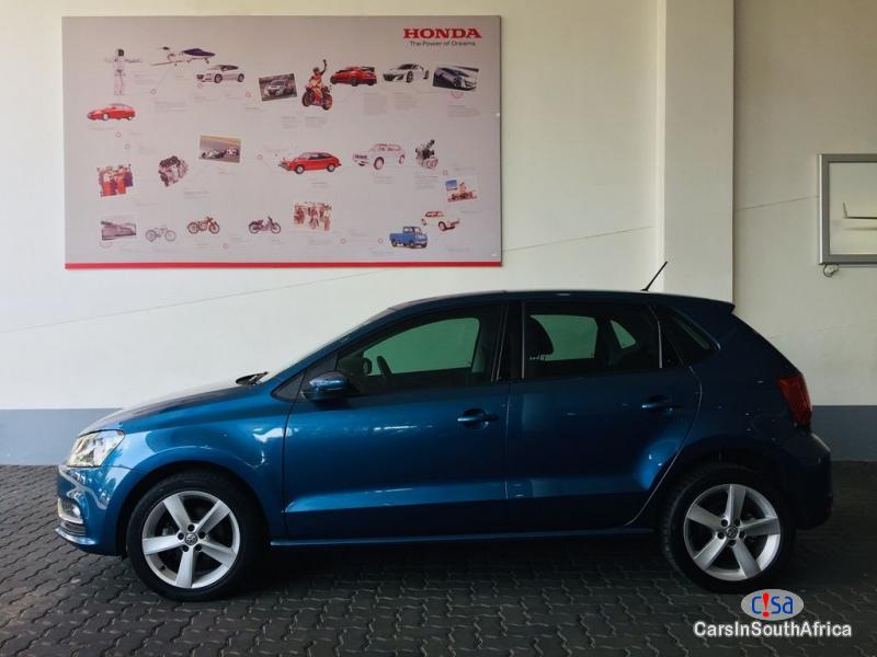Volkswagen Polo Manual 2016 - image 3