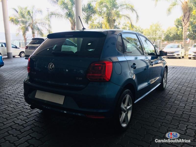 Volkswagen Polo Manual 2016 - image 6