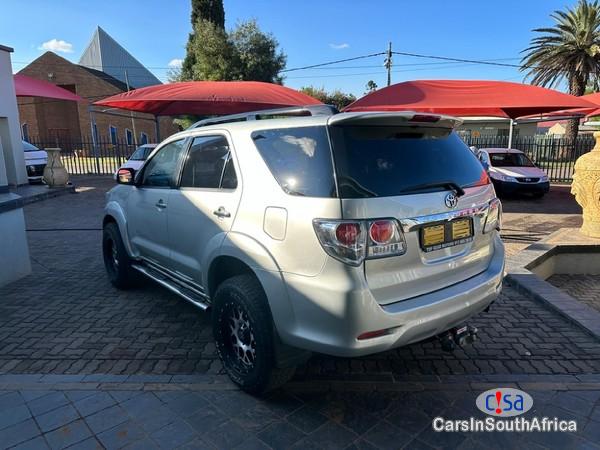 Toyota Fortuner 3.0 D-4D Heritage Raised Body Automatic 2012
