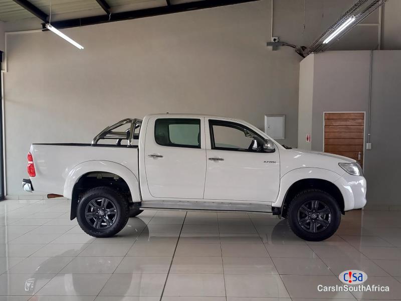 Toyota Hilux Raider 2.4 Manual 2015 in Western Cape