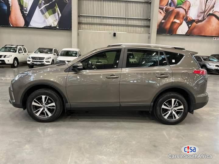 Toyota RAV-4 2.0 GX Automatic 2020 - image 3