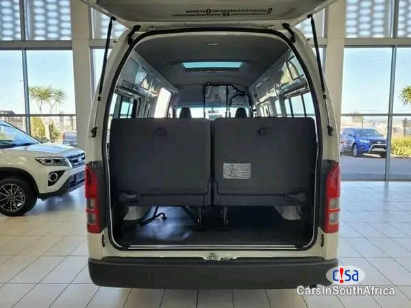 Toyota Quantum Sesfikile 2.5 Manual 2017 - image 3