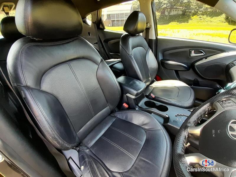 Hyundai ix35 2.0 Executive Automatic 2012 in South Africa