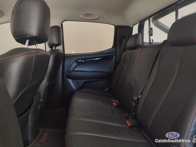 Isuzu Other 3.0 D-Max 300 3.0TD Double-Cab X-Rider Call Or Whatsapp 068 346 6875 Automatic 2020 in South Africa