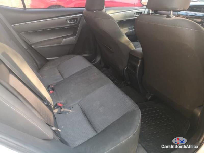 Toyota Corolla 1.6 Turbo Automatic 2015 - image 4