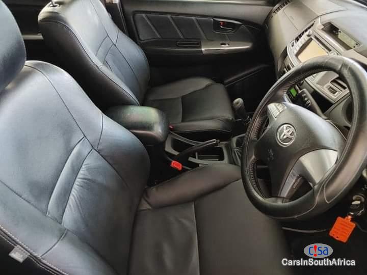 Toyota Hilux 3.0D-4D Manual 2015 in Mpumalanga - image