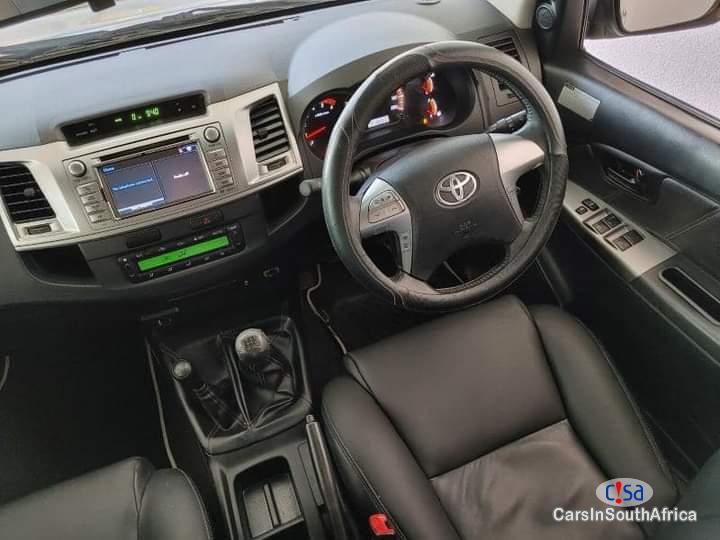 Toyota Hilux 3.0D-4D Manual 2015 in South Africa - image