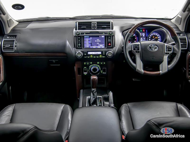 Toyota Prado Offroad Suv Automatic 2017 - image 9