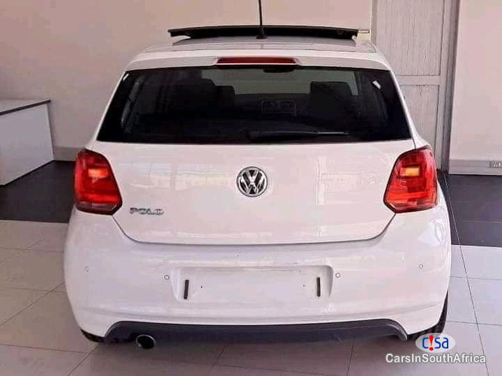Volkswagen Polo Automatic 2016 - image 4