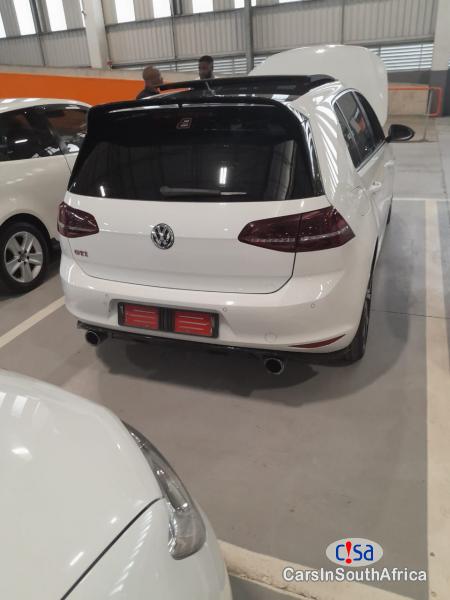 Volkswagen Golf 2 Automatic 2019