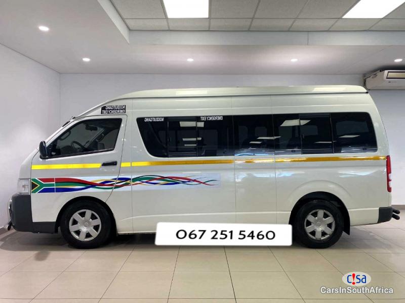 Toyota Quantum 2.5 D-4D Sesfikile Manual 2022 - image 6