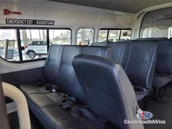 Toyota HiAce 2.5 D4d Sesfikile (0726318146) Manual 2023 - image 4