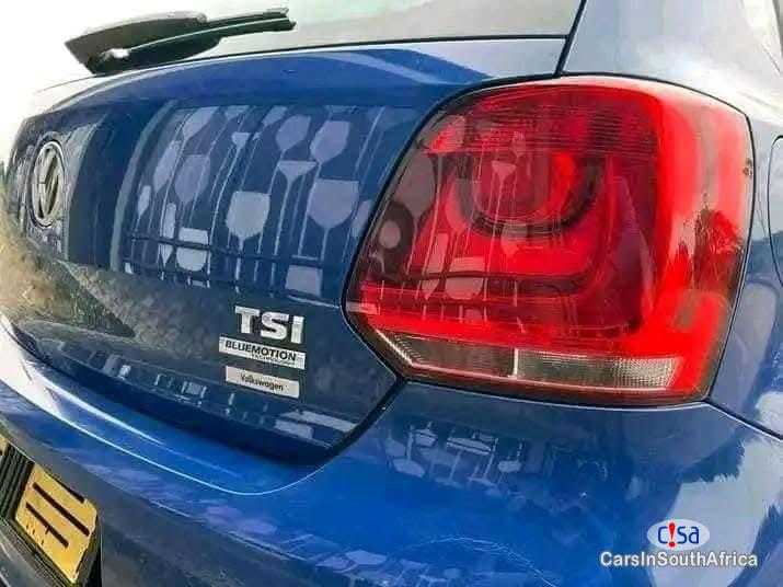 Volkswagen Polo Manual 2017 - image 5