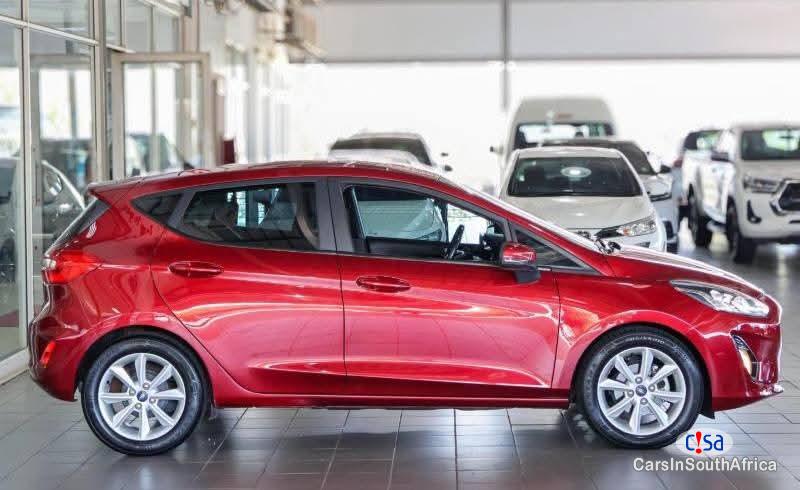 Ford Fiesta Trend Automatic 2021 - image 4