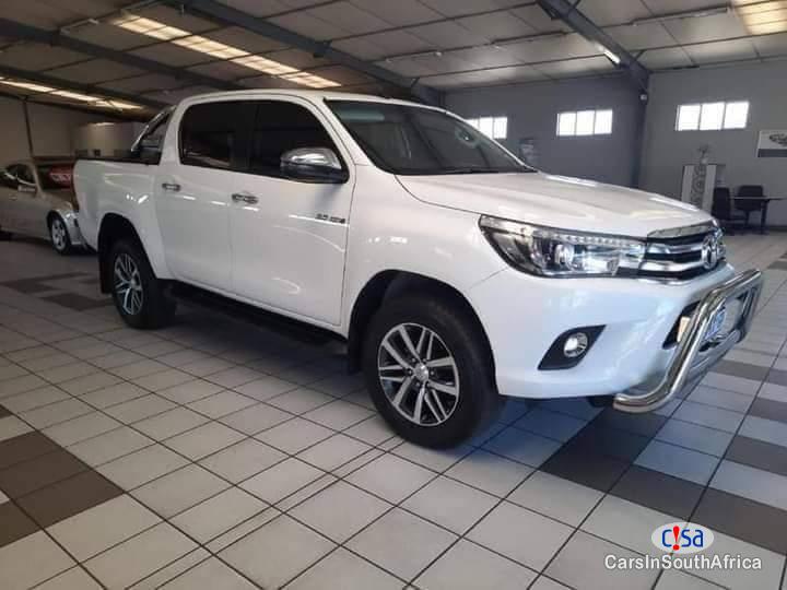 Toyota Hilux 2.8GD Automatic 2018