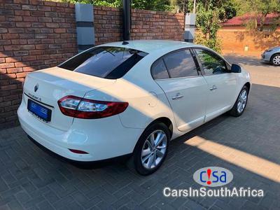 Renault Fluence 1.6 Manual 2017 - image 2