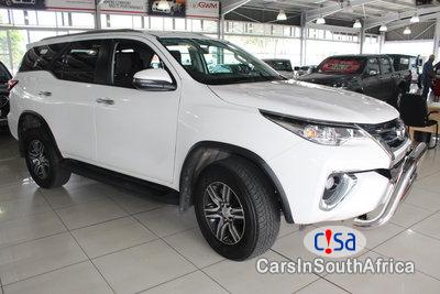 Toyota Fortuner 2.4GD.R.6 Automatic 2018 - image 2