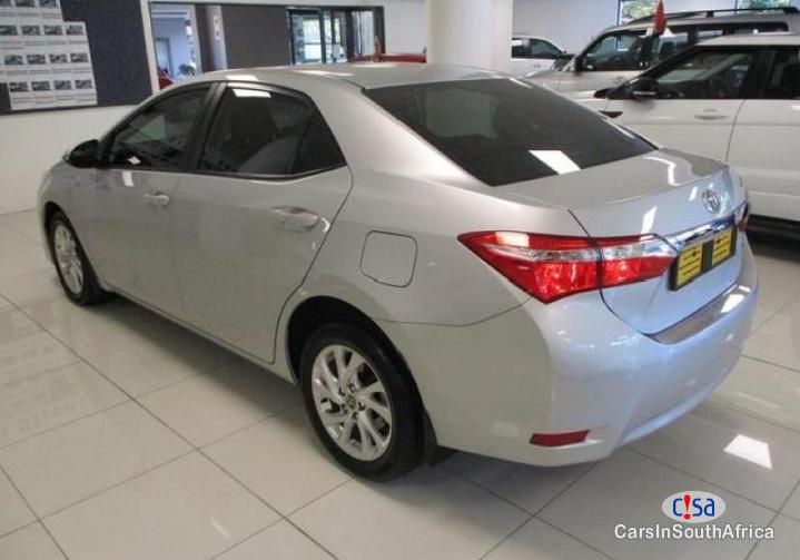 Toyota Corolla 1.6 Prestige Auto Automatic 2017 - image 2