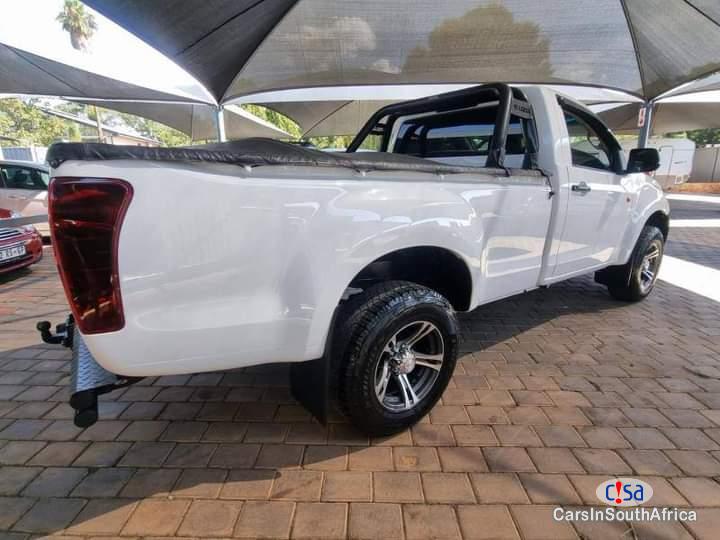 Isuzu KB250 250 Manual 2015 in South Africa