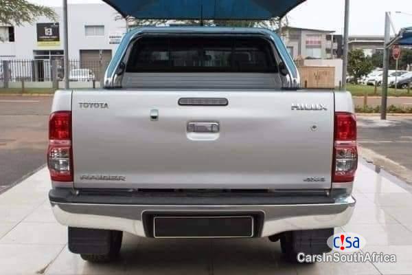 Toyota Hilux 3.0D Manual 2018 - image 4
