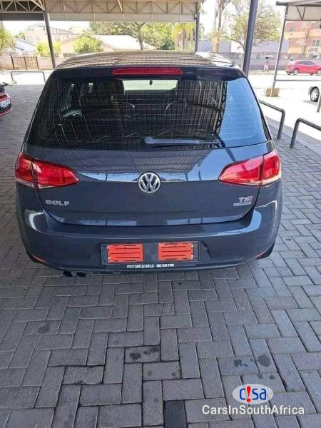 Volkswagen Golf 1.4 Manual 2015 - image 3