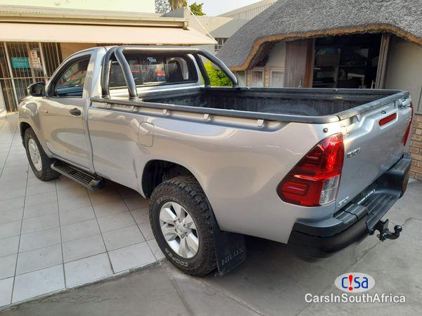 Toyota Hilux 2.4 GD-6 SRX Call 081 494 5928 Delivery Nationwide Manual 2019 - image 2