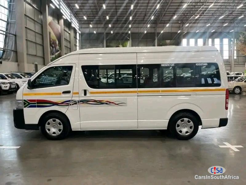 Toyota Quantum 2.5 Sesifikile 16 Seats ( +27 685845776 Manual 2018 in Eastern Cape