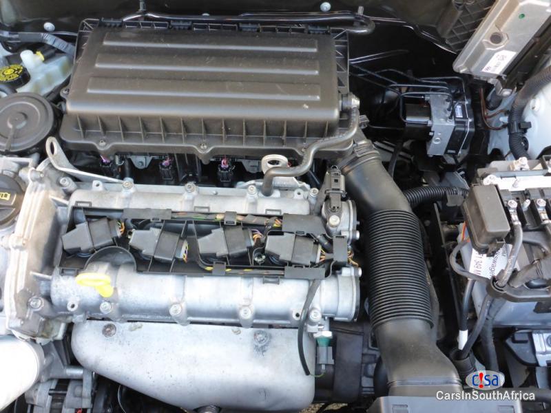 Volkswagen Golf 1.6 Manual 2014 in South Africa